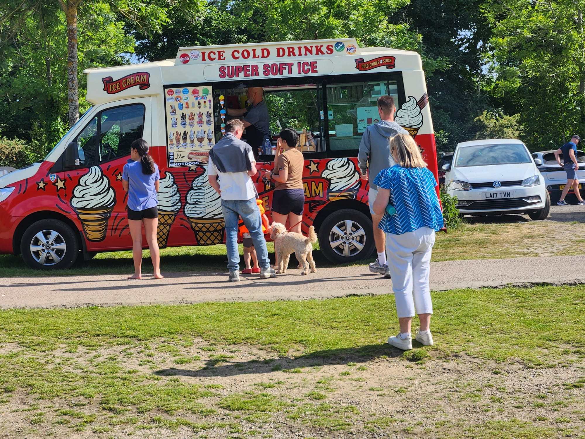 Ice cream catering in park event
